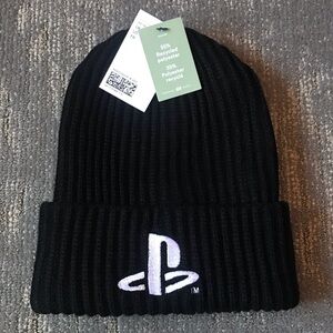 NWT Boys black play station hat size youth 14-20